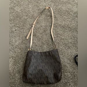 michael kors crossbody purse